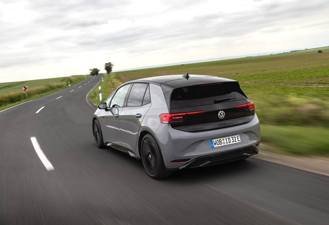 Volkswagen ID.3 GTX Performance Bei den kompakten E-Autos glänzt der VW ID.3 mit effizientem Verbrauch und hoher Reichweite.