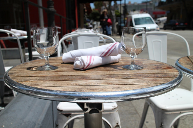 schanigaerten-gibt-es-vor-allem-in-oesterreich-und-s-cc0-pixabay-marketingnorm-211021_download Schanigärten gibt es vor allem in Österreich und Südbayern.