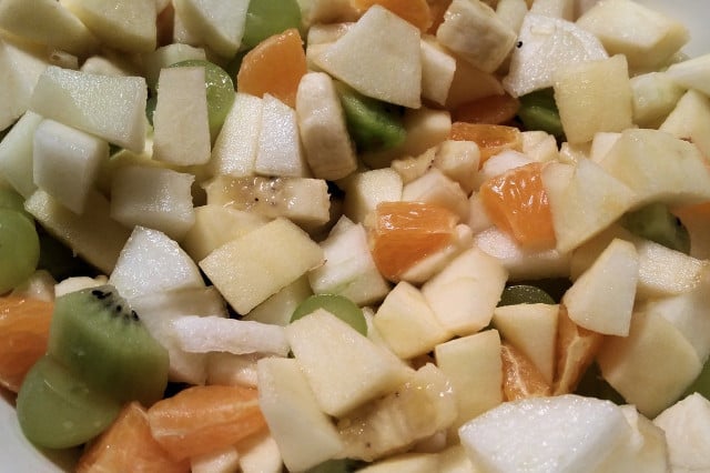 In winter, you can prepare a fruit salad with apples, pears, kiwi and oranges.
