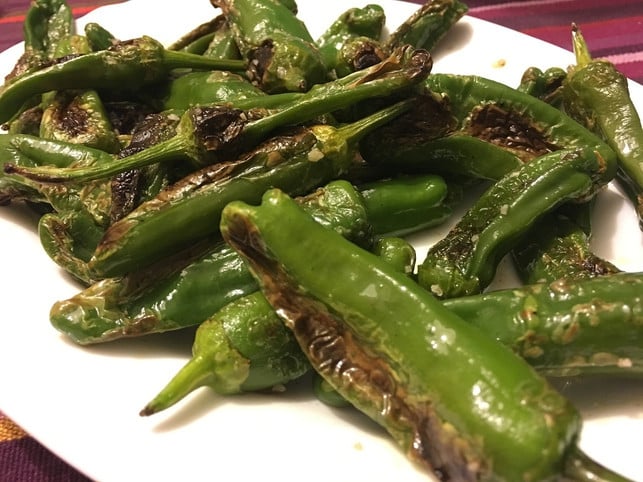 die-kleinen-gruenen-pimientos-sind-ein-gesunder-und-cc0-pixabay-chetedel-180709_download Die kleinen grünen Pimientos sind ein gesunder und schnell gemachter Snack.