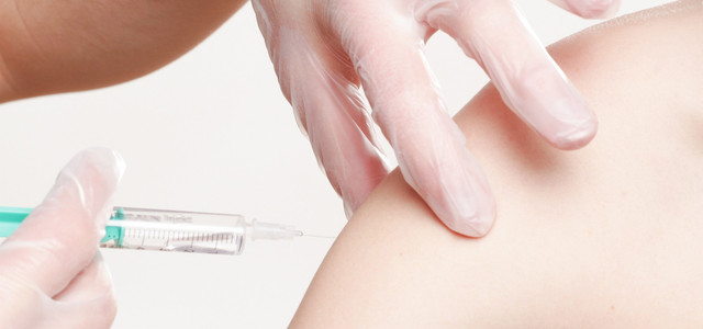 More corona cases again: who should refresh their corona vaccination?