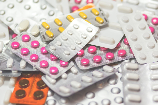 Die-Vitamin-B12-dosage-in-nutrition with CC0-Pixabay-Pexels-131006_Download The vitamin B12 dosage in nutritional supplements sometimes fluctuates considerably.