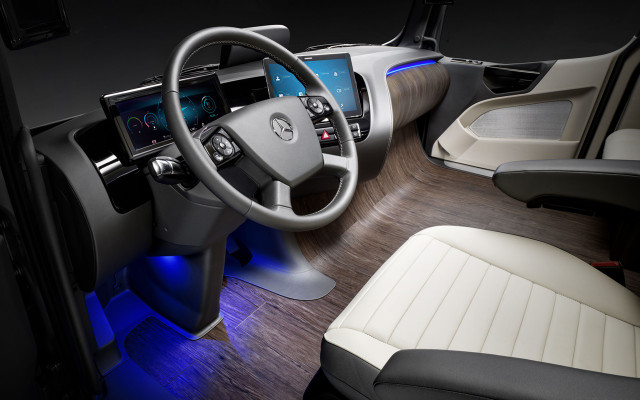 Mercedes-Benz Future Truck 2025 Mercedes-Benz Future Truck 2025