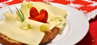 Jeden Tag Käse essen: Das sind die Folgen