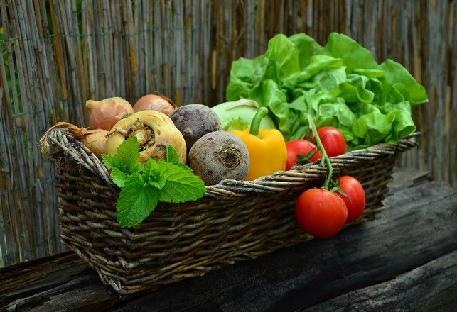 Kneipp recommends a balanced, varied diet.