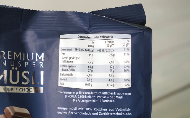 Zu viel Zucker und Fett im Müsli Oft enthält Müsli zu viel Zucker und Fett