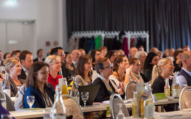 Naturkosmetik_Bild_1- Teilnehmer Kongress