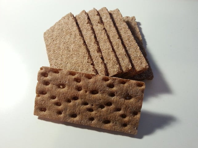 Knaeckbrot-long-chewed-chan stomach cadaeure-U-c0-pixabay-marlokism-200730_download Crunched bread slowly chewed can bind stomach acid and is a home remedy for heartburn.
