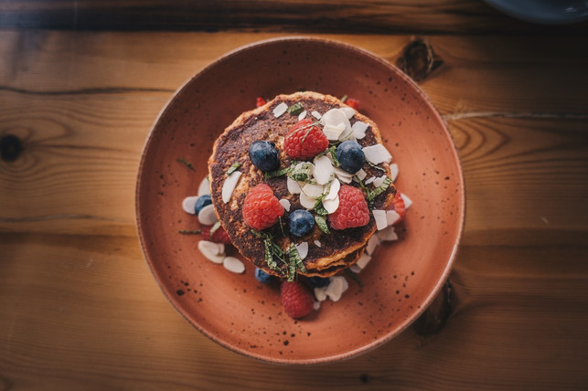 pancakes-sind-ein-klassiker-bei-einem-festlichen-s-cc0-pixabay-stocksnap-210425_download Pancakes sind ein Klassiker bei einem festlichen Sonntagsfrühstück.