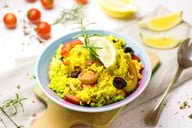 die-blaetter-des-currykrauts-geben-besonders-pfanne-cc0-pixabay-einladung_zum_essen-180905_download Die Blätter des Currykrauts geben besonders Pfannengerichten eine würzig-aromatische Note.