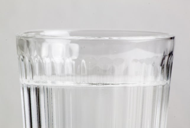 gurgeln-ist-ein-oft-empfohlenes-hausmittel-bei-hal-cc0--pixabay--artjoao-251124_download Gurgeln ist ein oft empfohlenes Hausmittel bei Halsschmerzen.