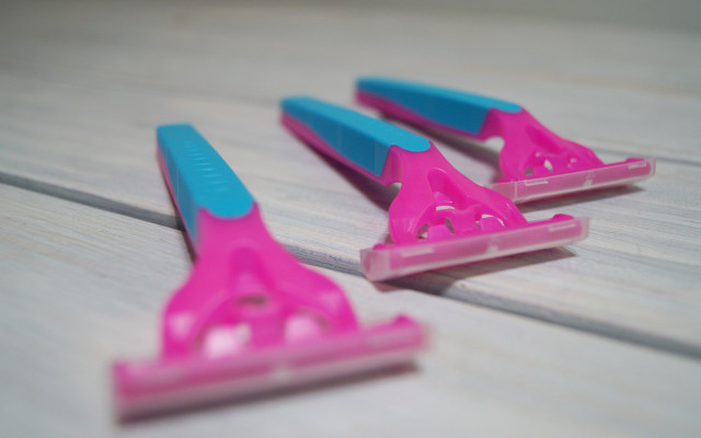 drogerie-produkte-u-rasierer-180110-1280x800 absurde Drogerieprodukte Einwegrasierer