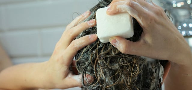 Festes Shampoo im Test bei Öko-Test