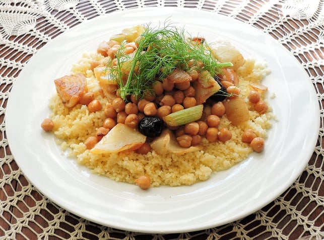 couscous-zubereiten-klappt-auch-ohne-kochen-cc0-pixabay-pixel1-180309_download Um Couscous zuzubereiten, musst du ihn nicht kochen.