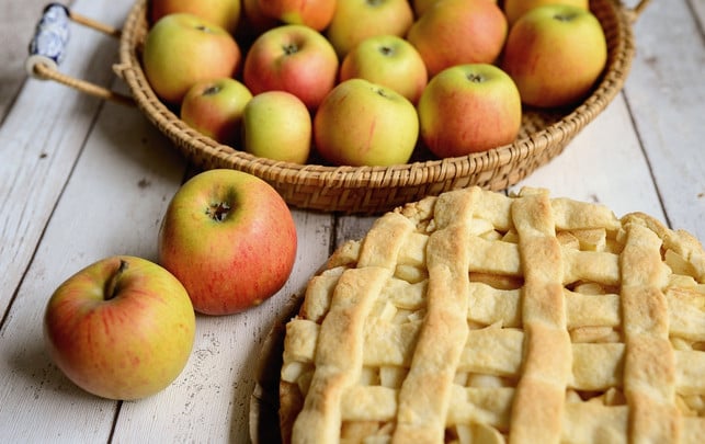 mehlige-aepfel-machen-sich-im-apfelkuchen-besser-al-cc0-pixabay-congerdesign-201208_download Mehlige Äpfel machen sich im Apfelkuchen besser als knackige.