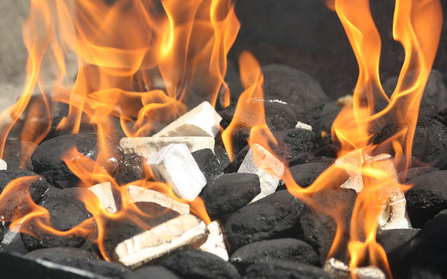 grillen-fehler-anzuender-w-picxeller-170523-1280x800 Grill-Fehler: chemische Anzünder sind ungesund