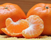 weiße haut orangen mandarinen