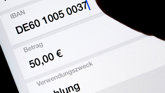 Überweisungen, Einreise, Zeit – was sich im Oktober ändert Was sich im Oktober ändert