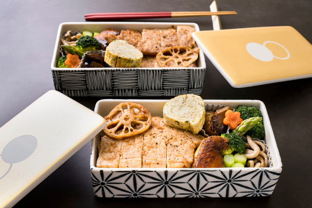 bentos-eine-form-von-meal-prep-sind-in-japan-wei-cc0-pixabay-hirokazutouwaku-250408_download Bentos, eine Form von Meal Prep, sind in Japan weit verbreitet.
