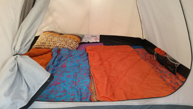 ausruestung-und-zelt-cc0-pixabay-irhap-180205_download Ausrüstung und Zelt: Das darf auf der Festival-Packliste auf keinen Fall fehlen.