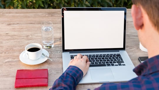 yoga-homeoffice-cc0-pixabay-teefarm-211225 yoga homeoffice