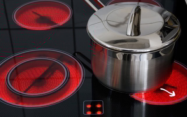 kochen-energie-sparen-topf-herdplatte-w-alephnull-180912-1280x800 Topfgröße und Größe der Herdplatte sollten überein stimmen.