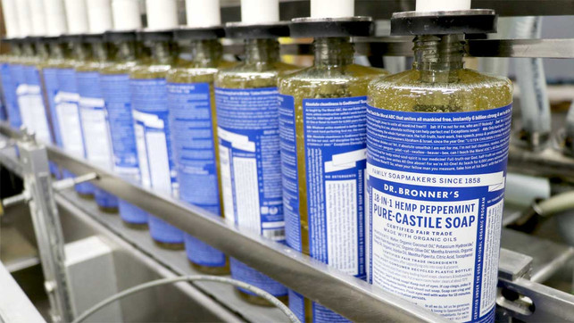 Drbronner-Seife-z-1280x720 Drbronner-Seifenherstellung