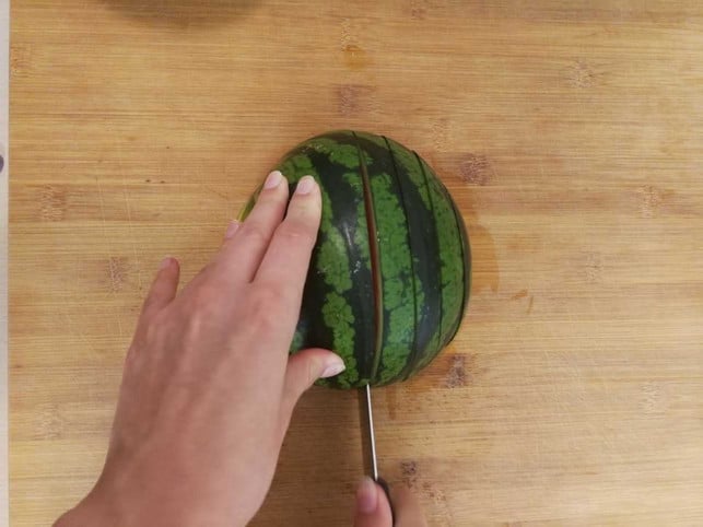 schneide-die-melone-in-streifen-copyright-utopia-inke-klabunde-190628_download Schneide die Melone in Streifen.