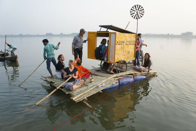 traeum-weiter-kannst-du-ab-21092021-im-kino-ans-alamodefilm-210708_download "Träum weiter" kannst du ab 21.09.2021 im Kino anschauen.