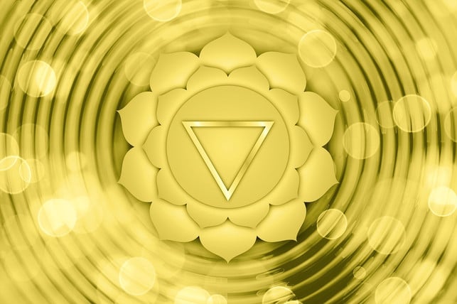 das-manipura-chakra-wird-durch-die-farbe-gelb-repr-cc0-pixabay-geralt-181215_download Das Manipura Chakra wird durch die Farbe Gelb repräsentiert und ist mit dem Feuer-Element verbunden.