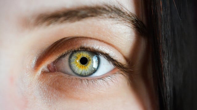 sonnenbrand-im-auge-cc0--pixabay--3534679-250725 Sonnenbrand im Auge