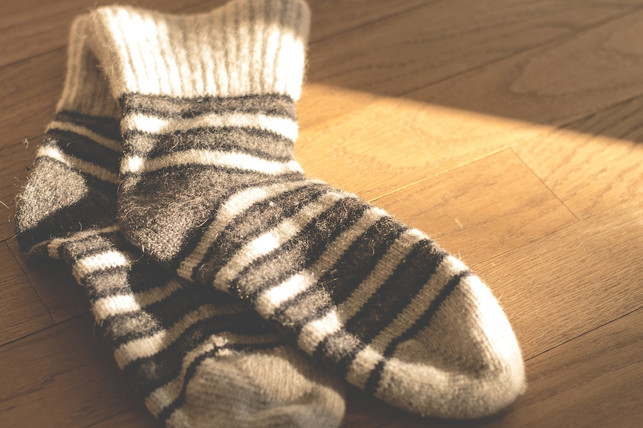 zieh-dir-nach-einem-wechselfussbad-dicke-wollsocken-cc0-pixabay-lum3n-180319_download Zieh dir nach einem Wechselfußbad dicke Wollsocken an.