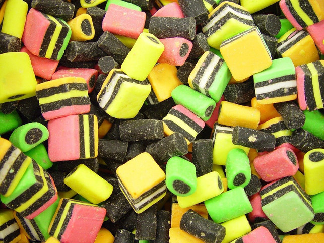 kindersuessigkeiten-aus-lakritze-enthalten-oftmals-n-cc0-pixabay-publicdomainimages-200331_download Kindersüßigkeiten aus Lakritze enthalten oftmals nur minimale Mengen an Salmiak.