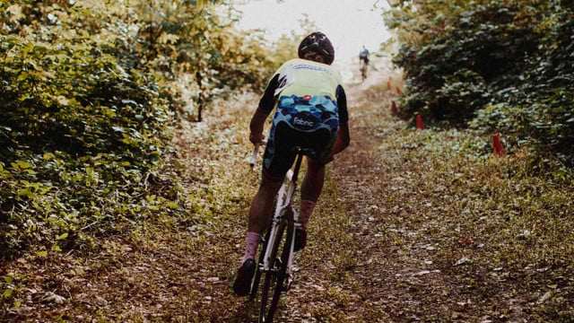 Gefährliche Abfahrt: Wer mit E-Bikes auf Berge fährt, sollte zwei Techniken kennen Gefährliche Abfahrt: Wer mit E-Bikes auf Berge fährt, sollte zwei Techniken kennen