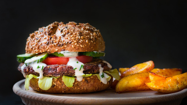 gesundes-fastfood-burger-vegan-px-TheoCrazzolara-230110-1280x720 Burger: Gibt's auch in gesund!
