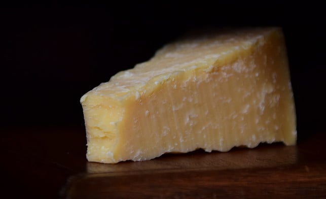vegetarische-parmesan-alternativen-werden-mit-mikr-cc0-pixabay-ulleo-190919_download Vegetarische Parmesan-Alternativen werden mit mikrobiellem Lab hergestellt.