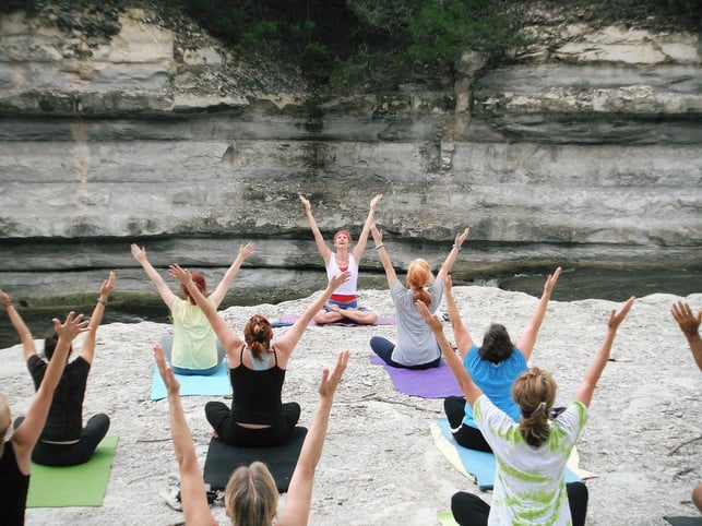 hormonyoga-ist-speziell-darauf-ausgelegt-frauen-i-cc0-pixabay-janeb13-191118_download Hormonyoga ist speziell darauf ausgelegt, Frauen in den Wechseljahren zu helfen