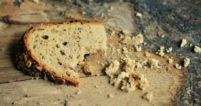 mindestens-eine-kleinigkeit-solltest-du-vor-dem-ei-cc0-pixabay-congerdesign-221019_download Mindestens eine Kleinigkeit solltest du vor dem Einkauf essen. Denn hungrig kauft man in der Regel zu viel.