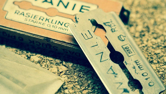 rasieren-verlaeuft-nicht-immer-reibungslos-cc0-pixabay-tbit-180627 Rasieren verläuft nicht immer reibungslos.