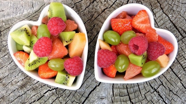 obstsalat-ist-besser-als-hochdosiertes-vitamin-c-cc0-pixabay-silviarita-200114_download Obstsalat ist besser als hochdosiertes Vitamin C
