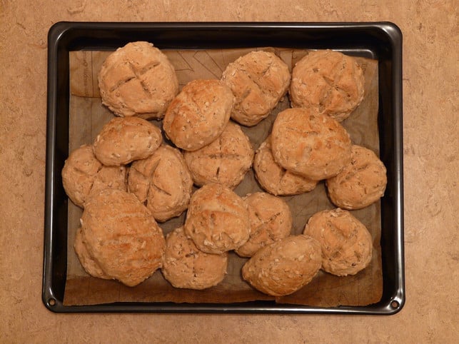 backpapier-das-du-wieder-verwenden-kannst-schuetz-cc0-pixabay-hans-240320_download Backpapier, das du wieder verwenden kannst, schützt vor Verschmutzungen.