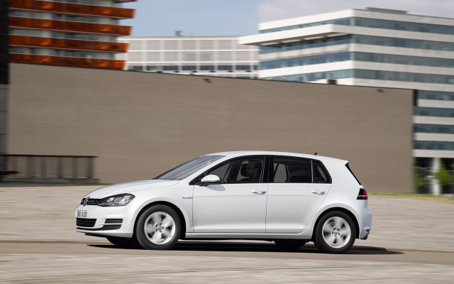 Volkswagen Golf 1.0 TSI BlueMotion Volkswagen Golf 1.0 TSI BlueMotion