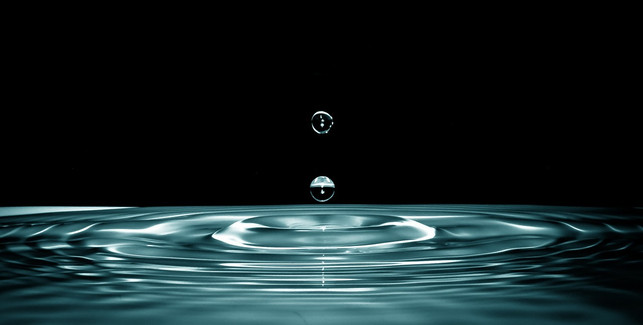 aus-der-klarheit-und-reinlichkeit-entspringen-die-cc0-pixabay-cromaconceptovisual-181031_download Das erste Niyama: Aus der Klarheit und Reinlichkeit entspringen die wertvollsten Schätze.