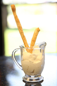 fuer-remoulade-brauchst-du-mayonnaise-als-basis-di-cc0-pixabay-jlarbig-190428_download Für Remoulade brauchst du Mayonnaise als Basis. Diese kannst du ebenfalls selber herstellen.