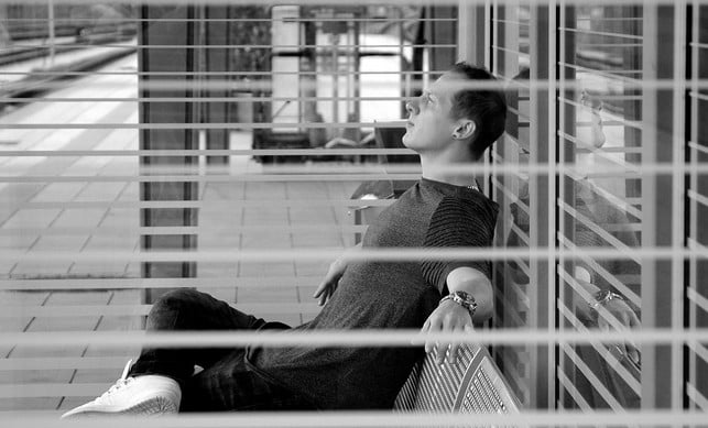 durch-die-stangen-sind-sitzgelegenheiten-fuer-sehbe-cc0-pixabay-michaelurban-241025_download Durch die Stangen sind Sitzgelegenheiten für sehbehinderte Menschen besser zu ertasten.