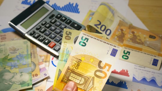 Besser als Tages- und Festgeld? Wann sich Geldmarktfonds lohnen und wie nachhaltig sie sind Geldmarktfonds