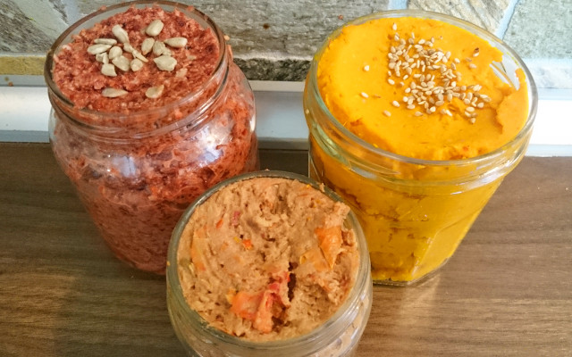geschenke-selber-machen-aufstriche-u-vs-161117-1280x800 Geschenke aus der Küche: veganer Brotaufstrich
