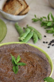 refried-beans-eignen-sich-als-beilage-zu-gemuese-od-cc0-pixabay-soeva_photography-200708_download Refried Beans eignen sich als Beilage zu Gemüse oder als herzhafter Aufstrich.