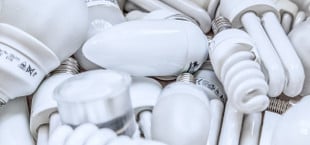 Glühbirnen und Energiesparlampen entsorgen