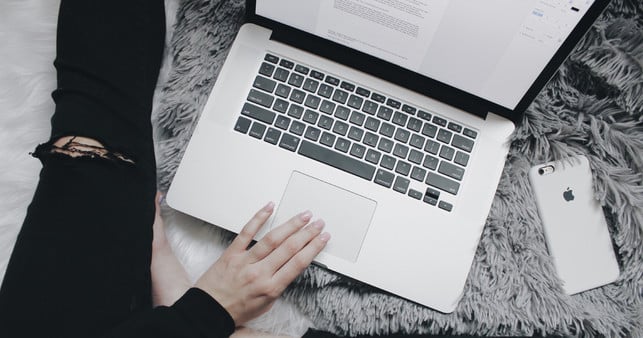 online-shopping-laptop-us-cc0-170919-1200x630 Online Shopping